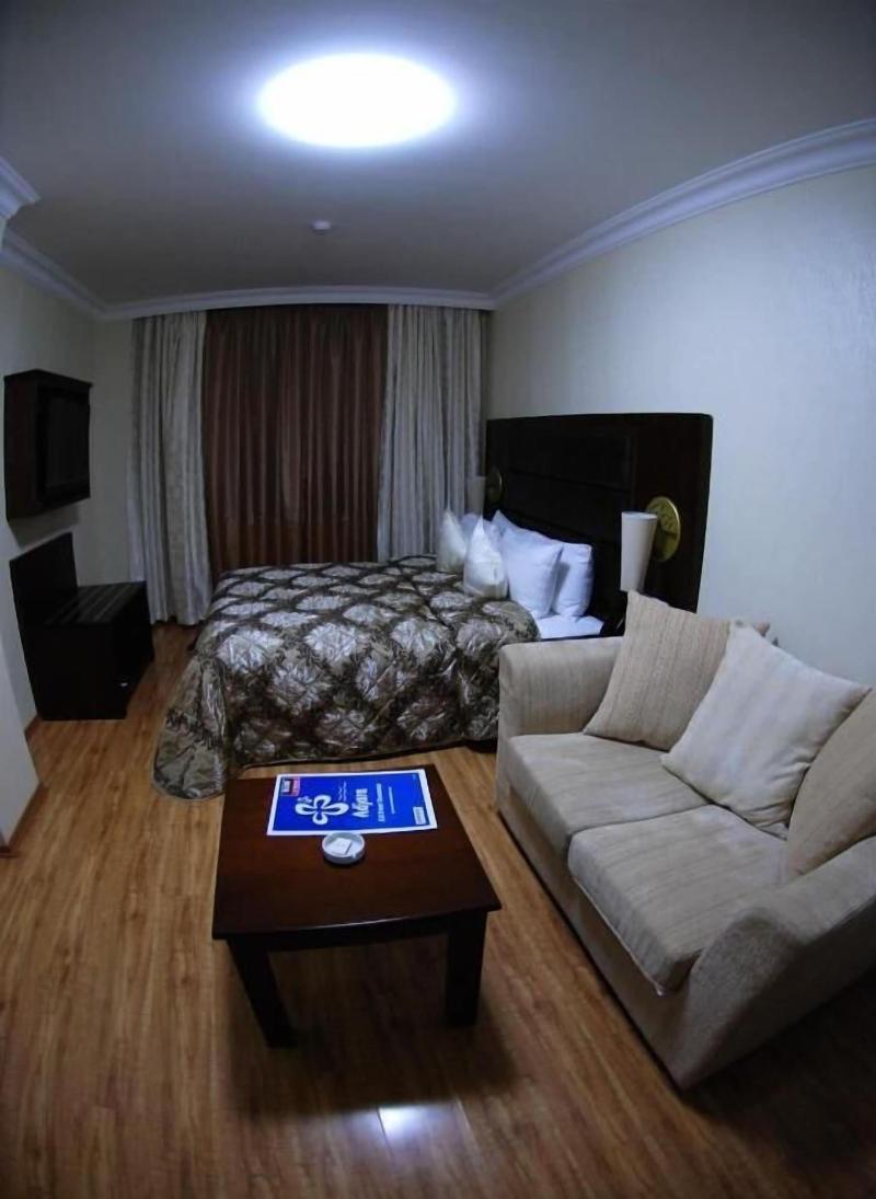 Era Palace Hotel image