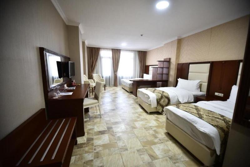 Era Palace Hotel image