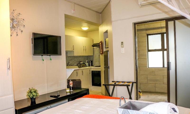 Mini Apartment at Peo image