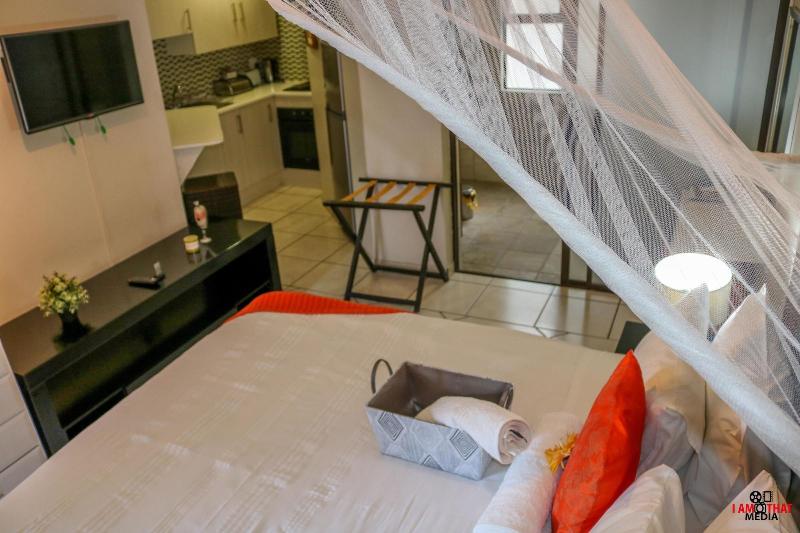 Mini Apartment at Peo image