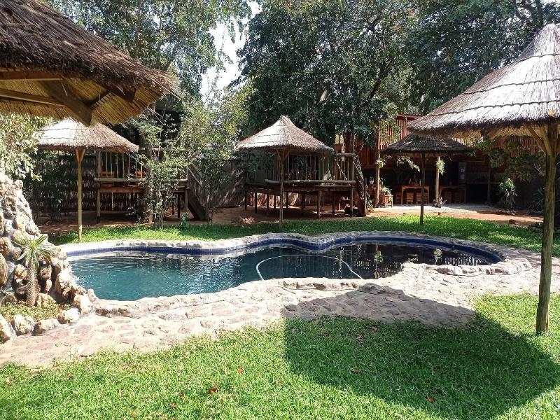 Elephant Trail Guesthouse and Backpackers image