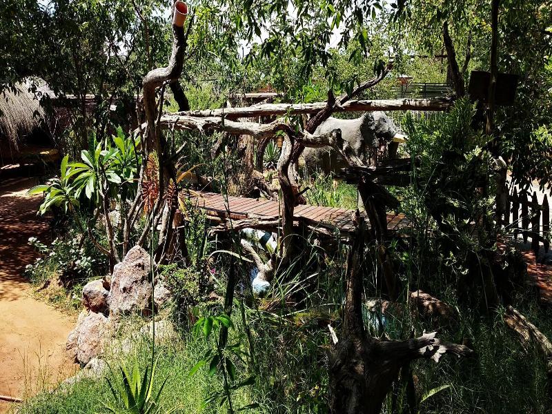Elephant Trail Guesthouse and Backpackers image
