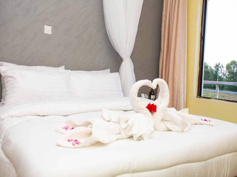 Grand Forty Hotel image