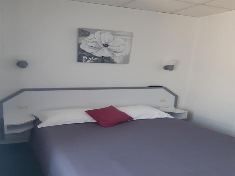 Hotel de La Croix de Malte image