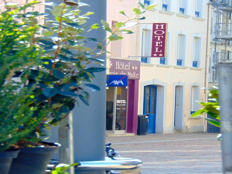 Hotel de La Croix de Malte image