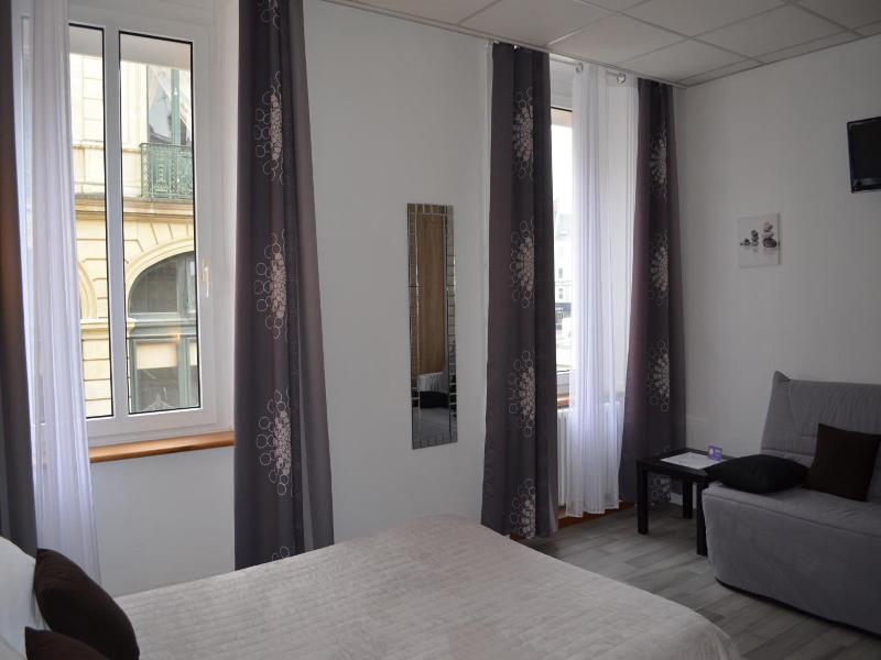 Hotel de La Croix de Malte image