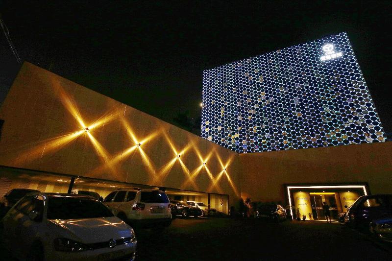 Asan Hotel Cube image