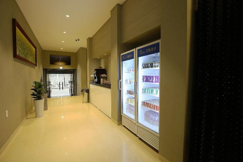 Asan Hotel Cube image