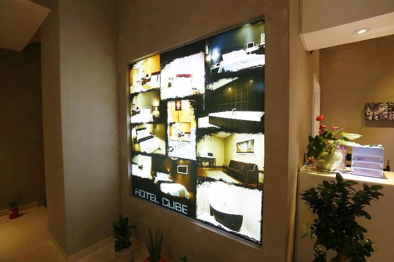 Asan Hotel Cube image