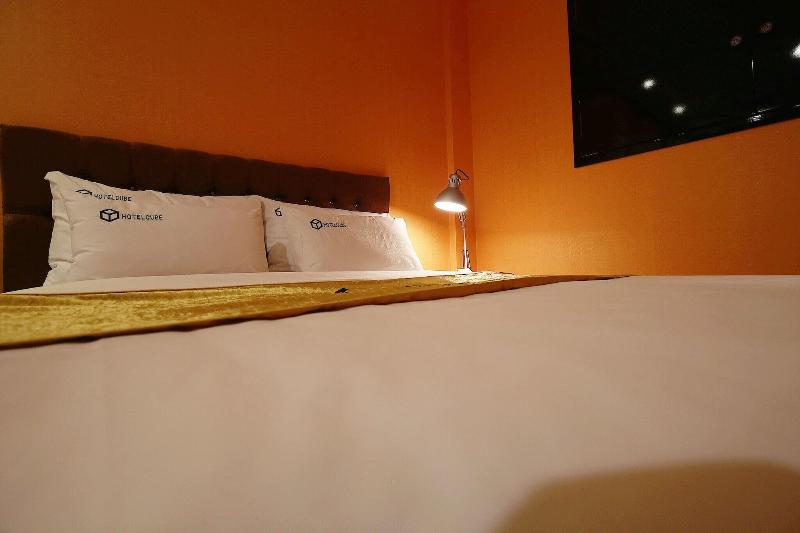 Asan Hotel Cube image
