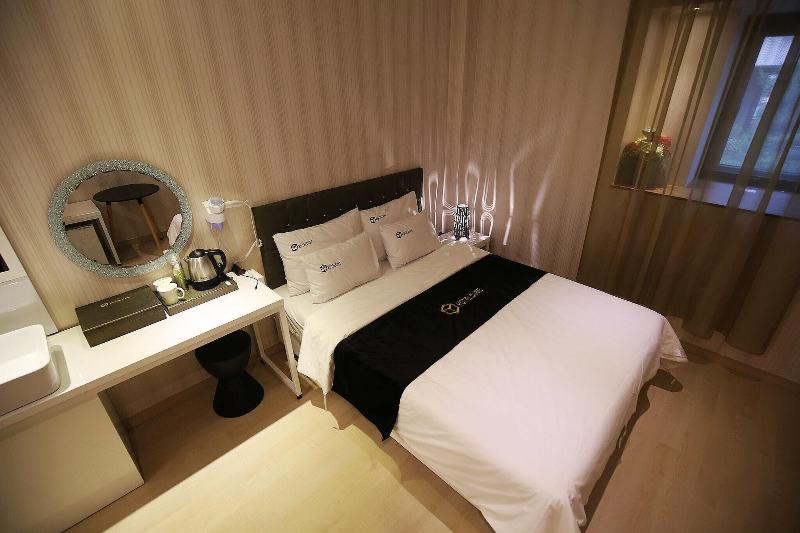 Asan Hotel Cube image