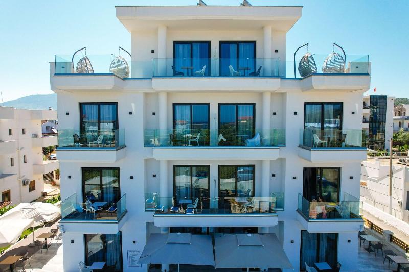 Hotel Alexander image