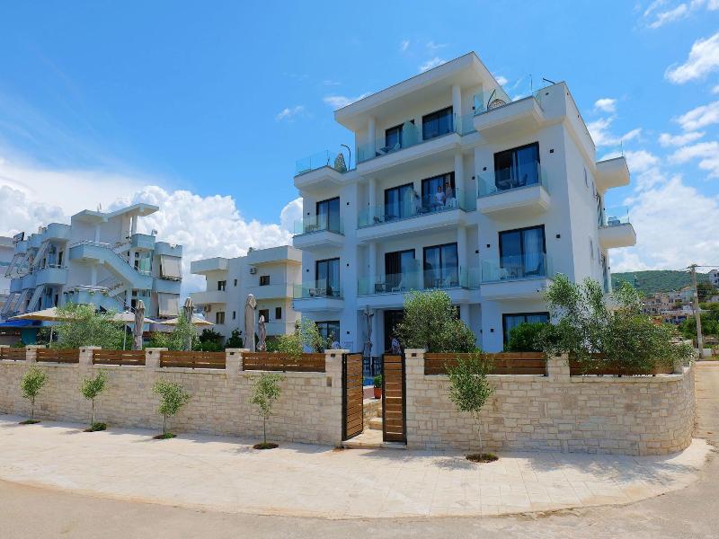 Hotel Alexander image