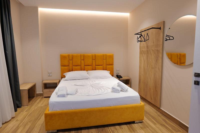 Hotel Alexander image