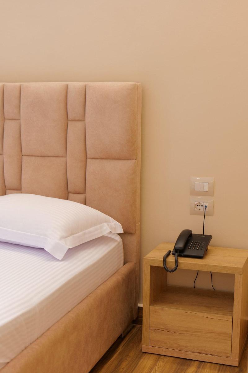 Hotel Alexander image