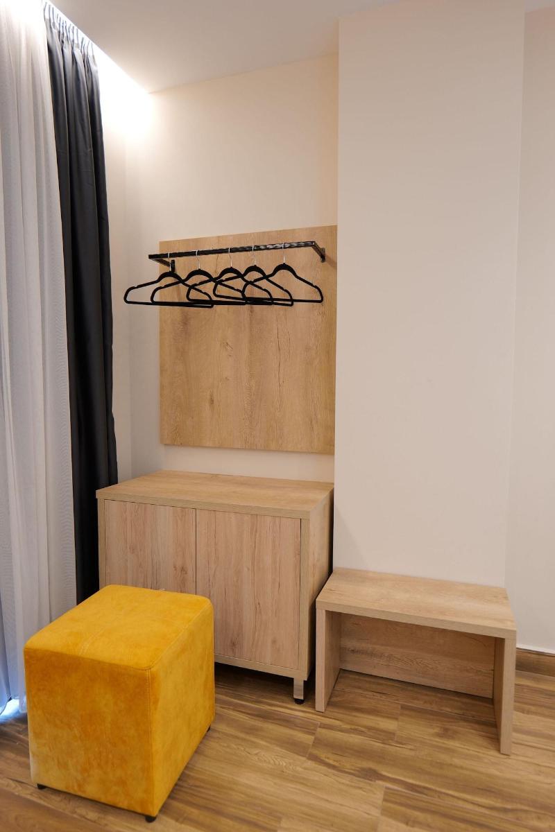 Hotel Alexander image