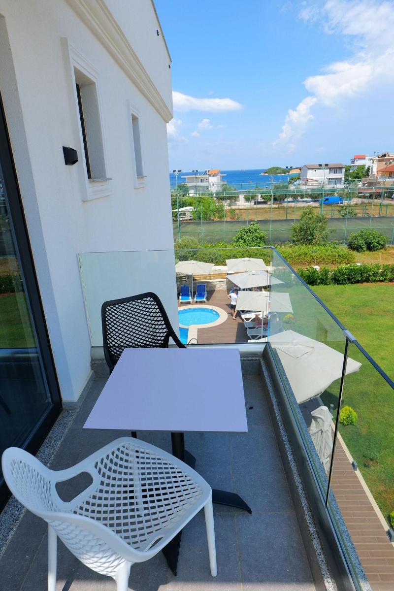 Hotel Alexander image