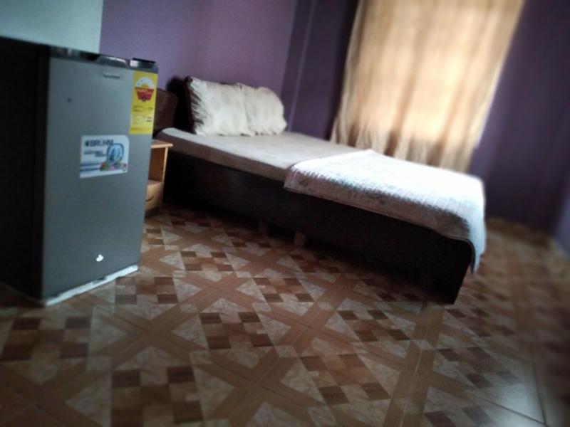 Mother's Royal Hotel 5
