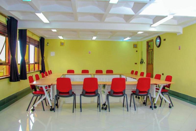 Davana Hotel image