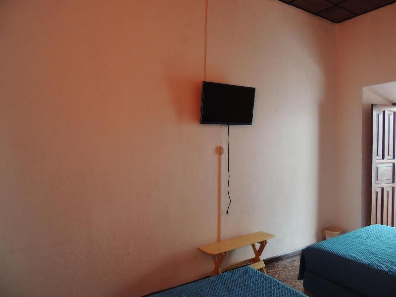 Feathers Hotel and Lounge image
