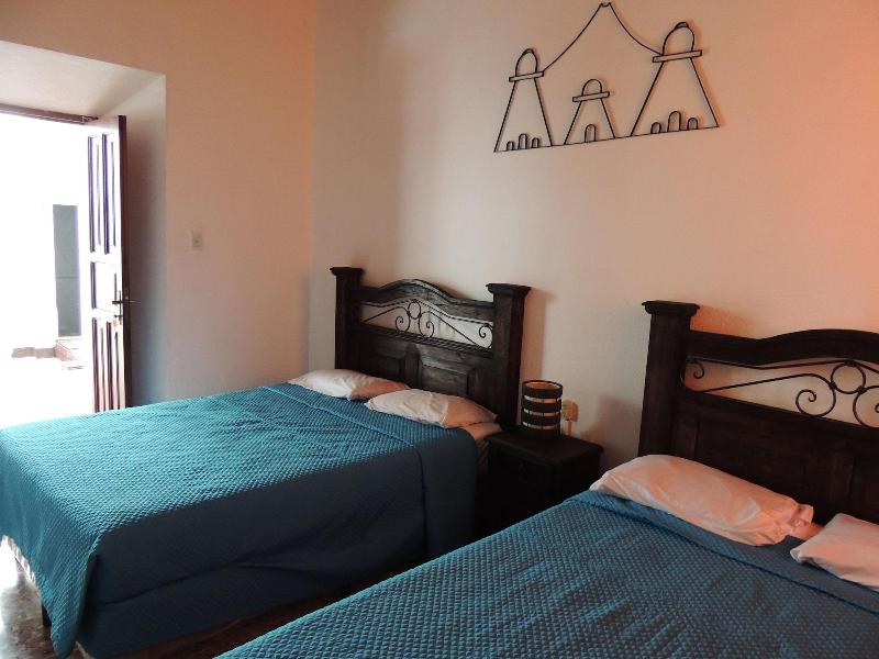 Feathers Hotel and Lounge image