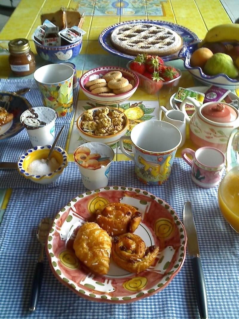 Bed & Breakfast La Casa Delle Rondini image