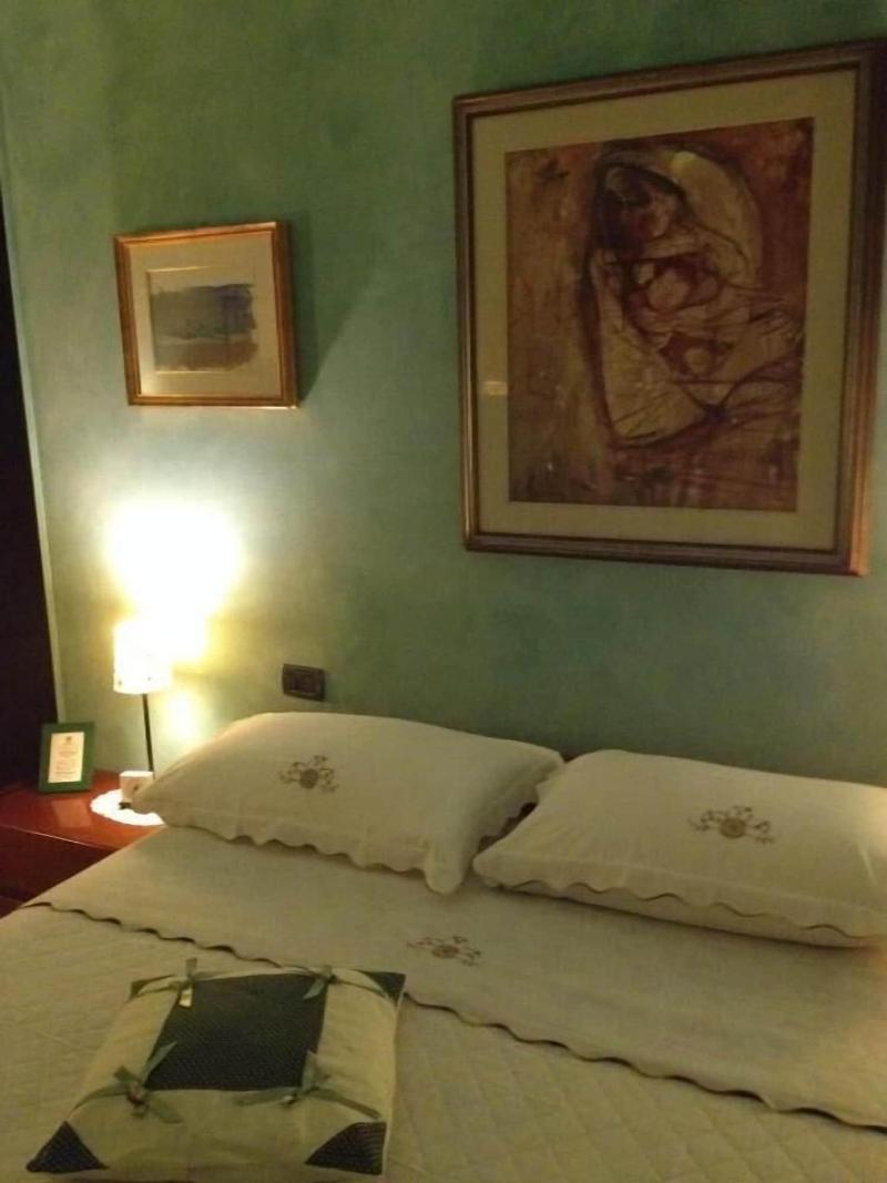 Bed & Breakfast La Casa Delle Rondini image