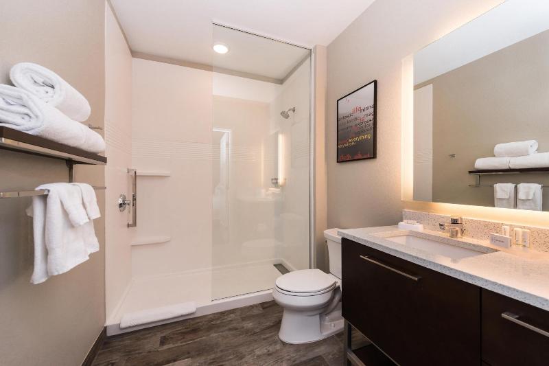 TownePlace Suites by Marriott Orlando Airport image