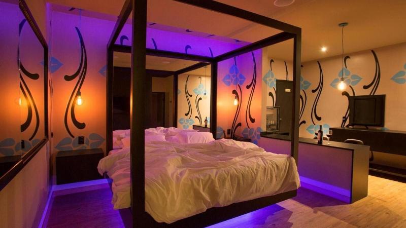 Tout Motel — photo 44
