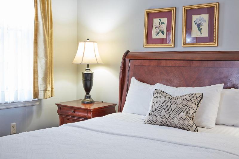 Inn at Longshore image