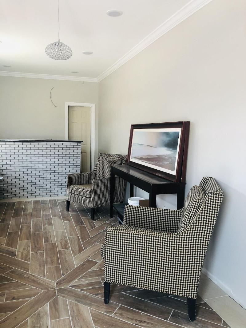Coastal Sands Inn image