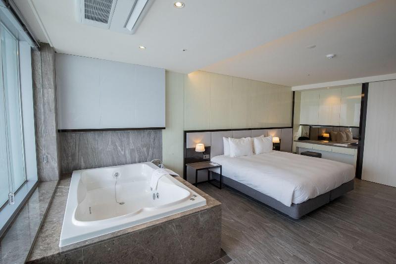 Hotel All Geoje image