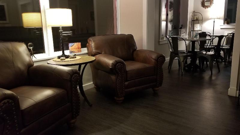 Brio Beach Inn image