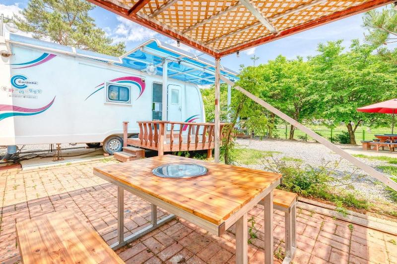 Gapeyong Donghws Caravan image
