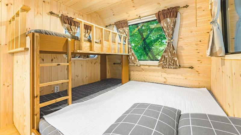 Gapeyong Donghws Caravan image