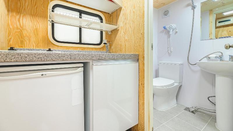 Gapeyong Donghws Caravan image