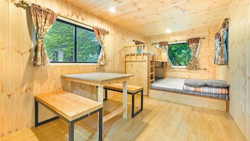 Gapeyong Donghws Caravan image