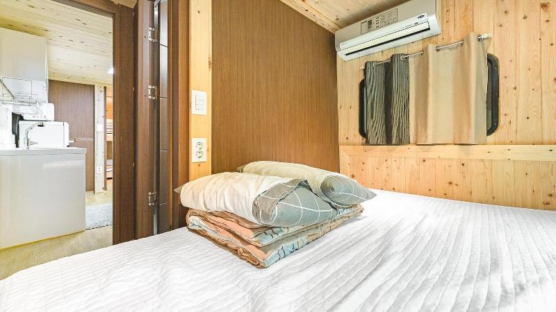 Gapeyong Donghws Caravan image