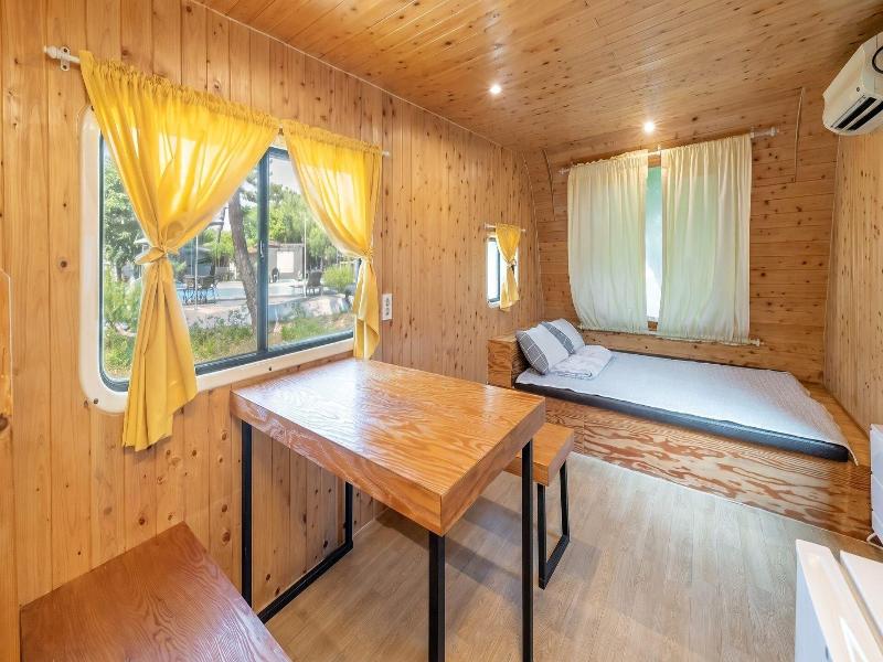 Gapeyong Donghws Caravan image