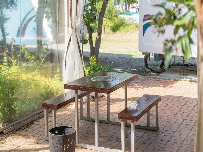 Gapeyong Donghws Caravan image