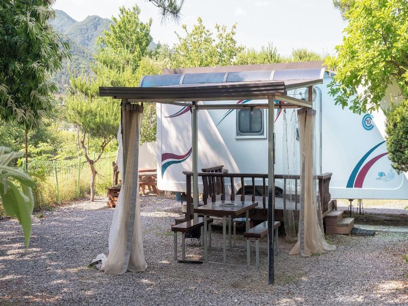 Gapeyong Donghws Caravan image
