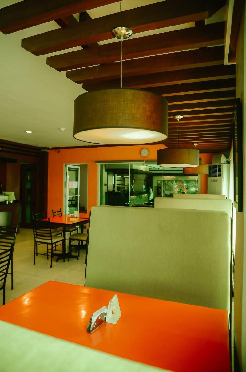 Southgate Inn