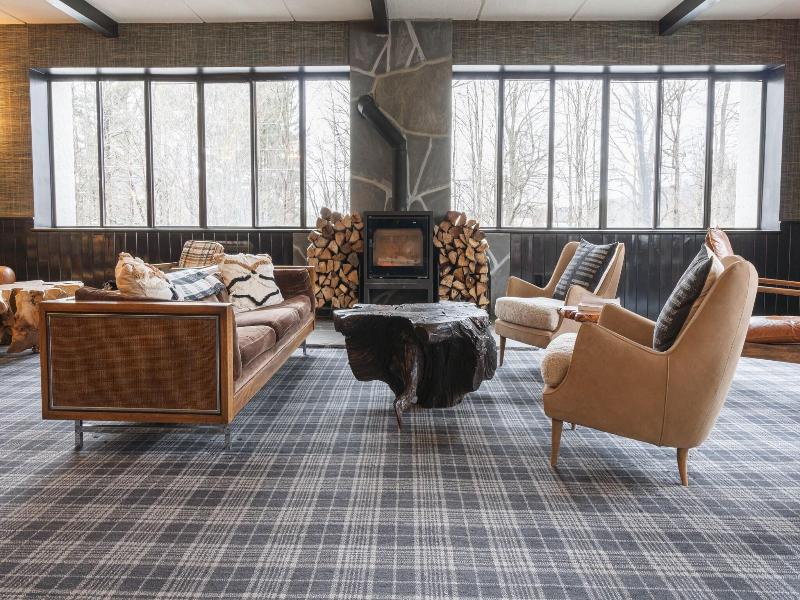 Hunter Lodge a Bluebird by Lark image