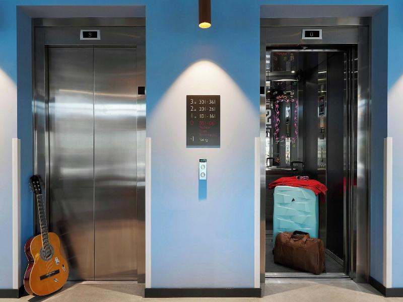 Moxy Sophia Antipolis image
