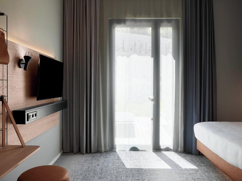 Moxy Sophia Antipolis image
