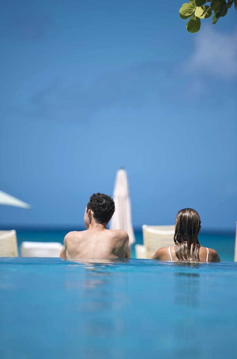 Caribbean Club Luxury Condo Hotel image