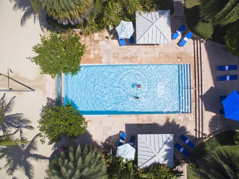 Caribbean Club Luxury Condo Hotel image