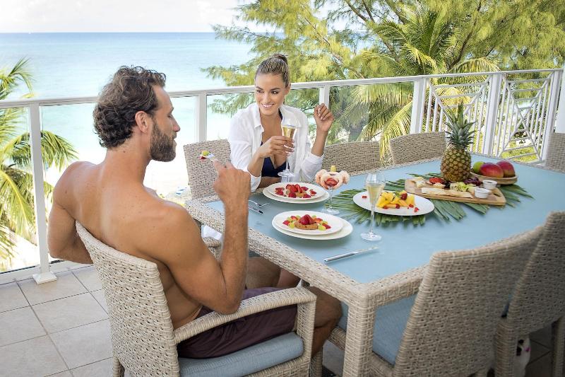 Caribbean Club Luxury Condo Hotel image