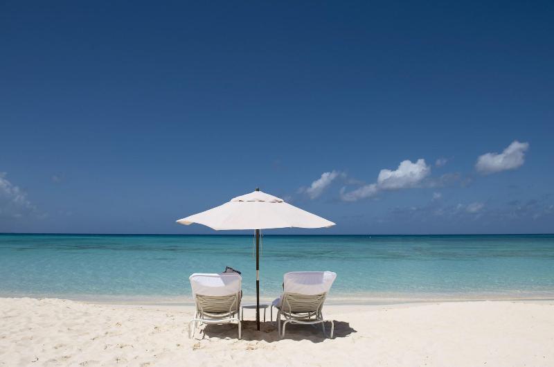 Caribbean Club Luxury Condo Hotel image