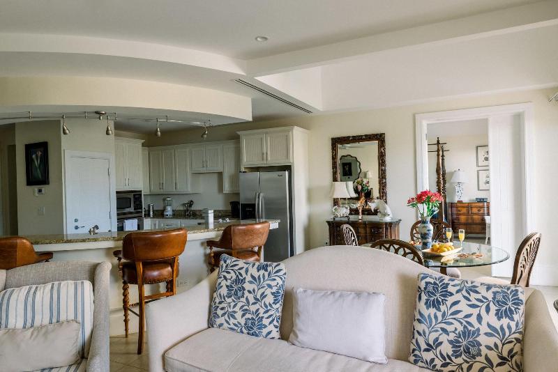 Caribbean Club Luxury Condo Hotel image